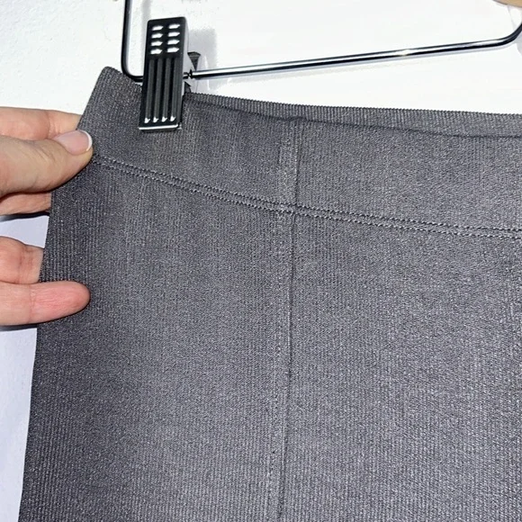 H&M Ribbed Pants with Front Slit - Picture 3 of 9